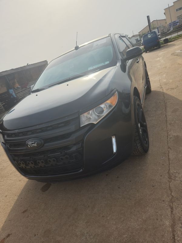 Thumbnail 12 of 2012 Ford Edge